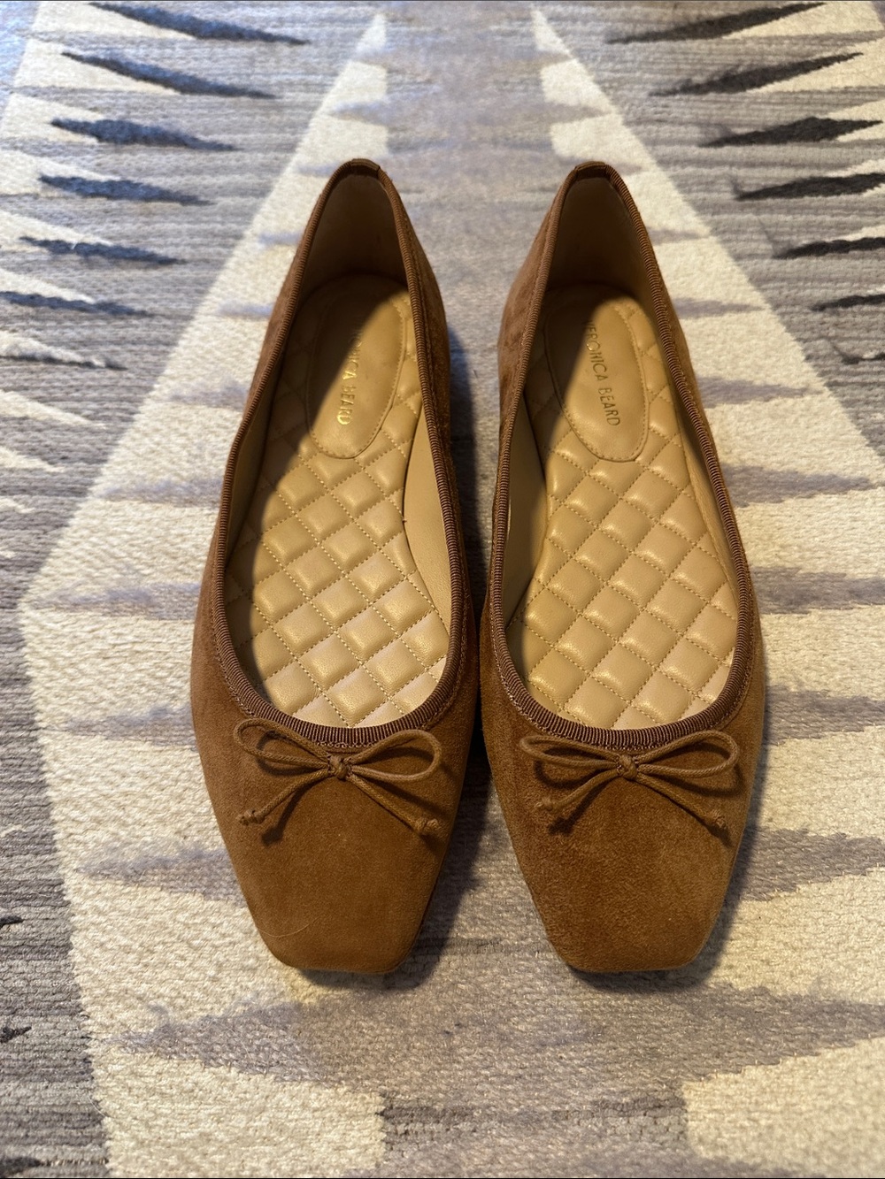 NWOT Veronica Bears Brown Suede Ballet Flats